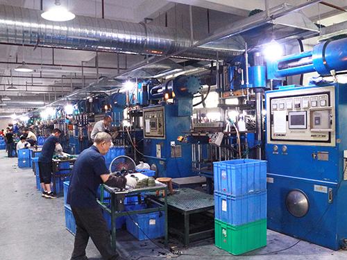 橡膠成型車(chē)間